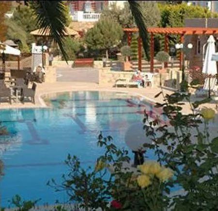 克瑞索尼斯天堂酒店 Alinda (Leros)