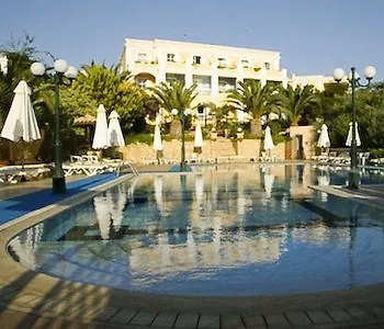 克瑞索尼斯天堂酒店 Alinda (Leros)