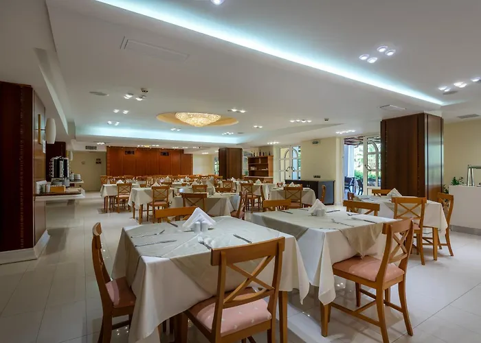 Hotel Crithoni's Paradise 4*