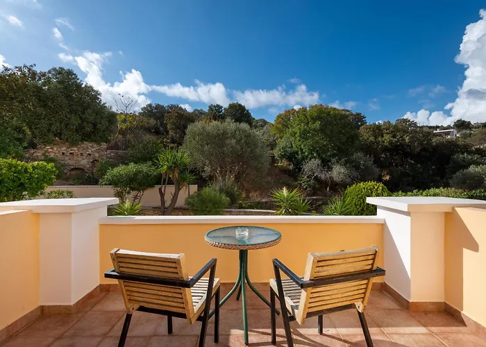 Hotel Crithoni's Paradise 4*