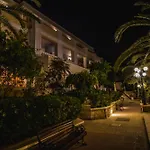 Hotel Crithoni's Paradise