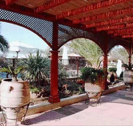 Hotel Crithoni's Paradise