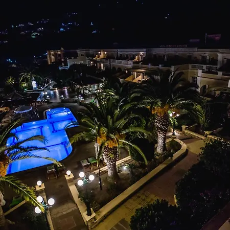 Crithoni's Paradise فندق أليندا