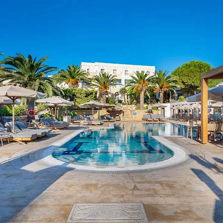 Crithoni's Paradise 4* Алинда