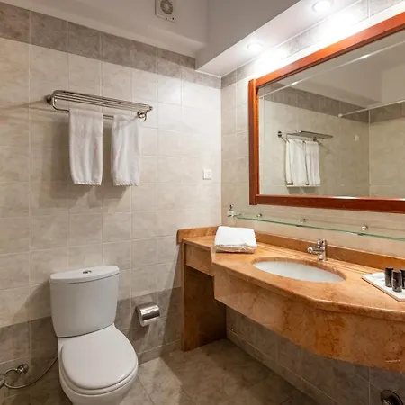 Crithoni's Paradise فندق