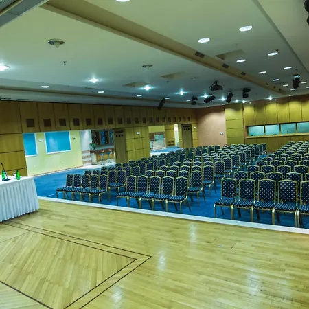 Crithoni's Paradise فندق 4*