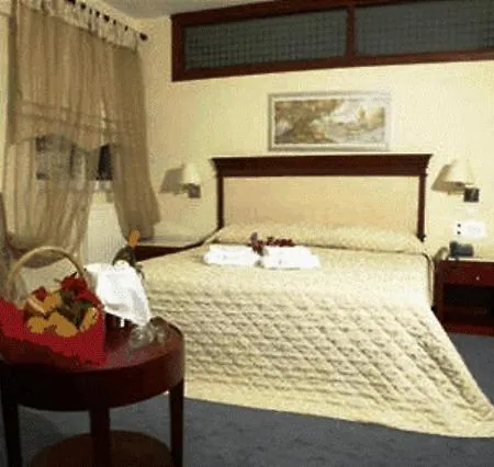 Ξενοδοχείο κριθώνι Paradise