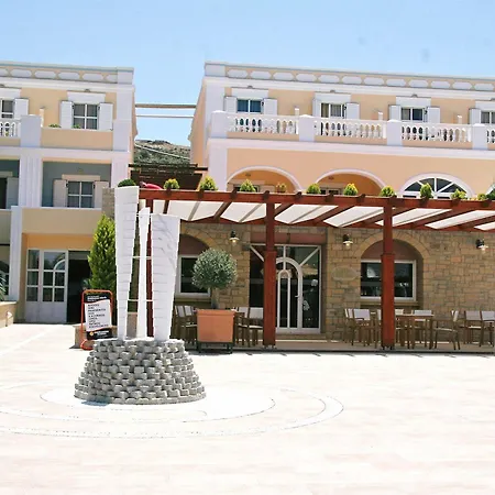 Hotel Crithoni's Paradise 4*