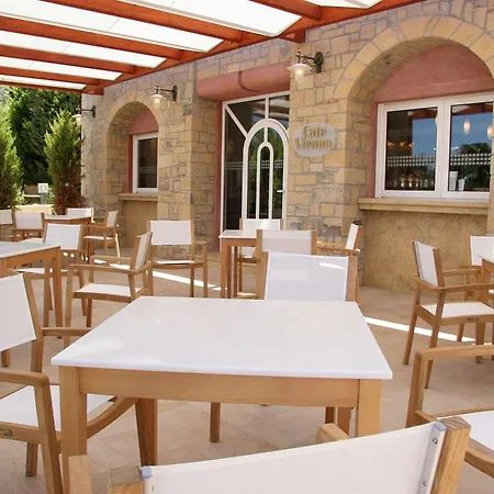 Crithoni's Paradise Alinda (Leros)