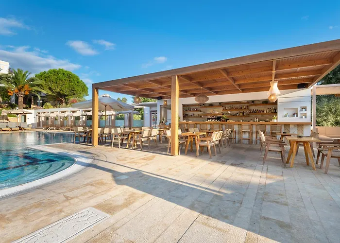 Crithoni's Paradise 4*