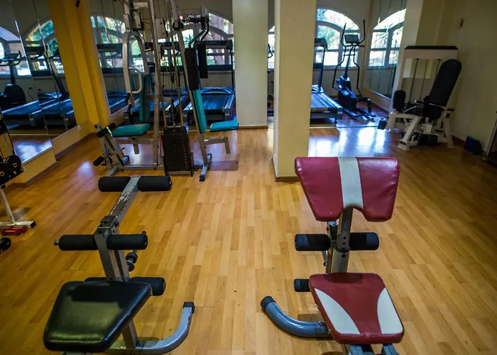 Crithoni's Paradise Otel 4*