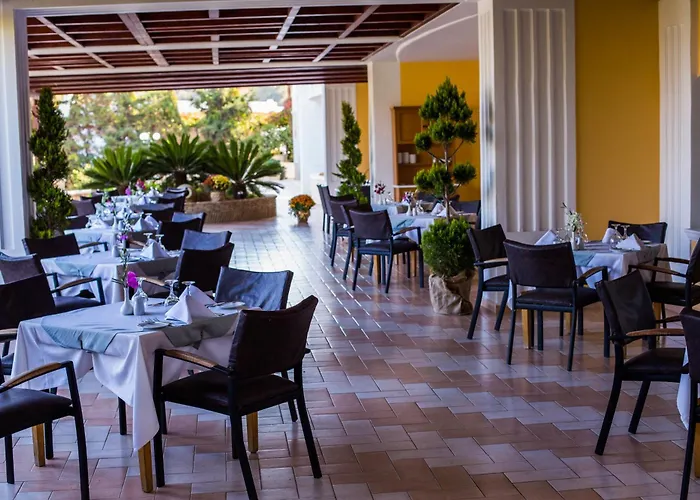 Crithoni's Paradise 4*