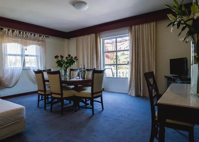 Otel Crithoni's Paradise