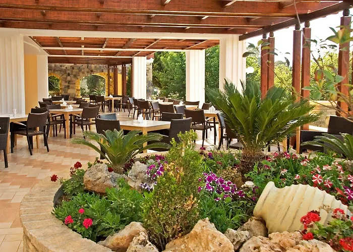 Crithoni's Paradise Alinda (Leros)